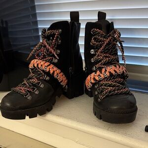 Schutz black emanuela boots 5.5 women’s